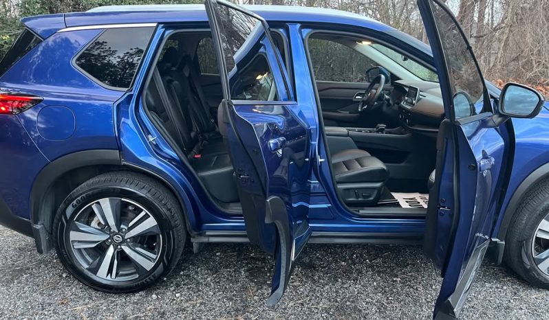 
								2021 Nissan Rogue SL full									