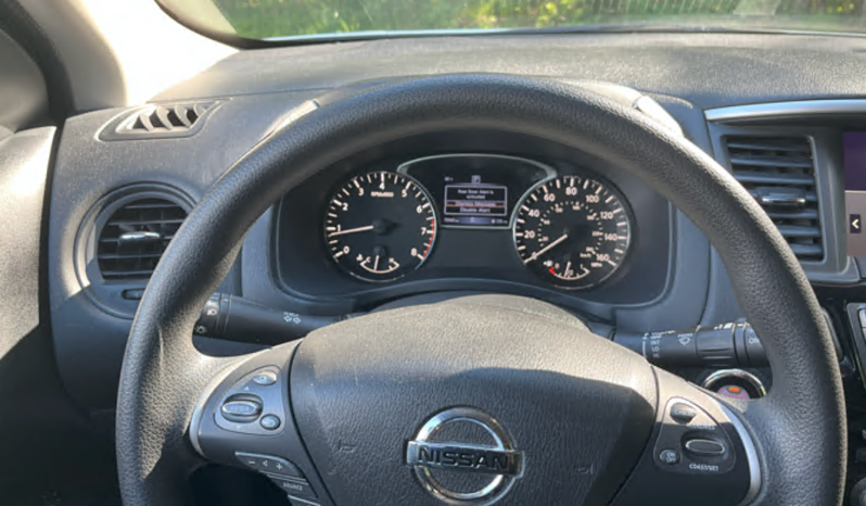 
								2020 NISSAN PATHFINDER S full									
