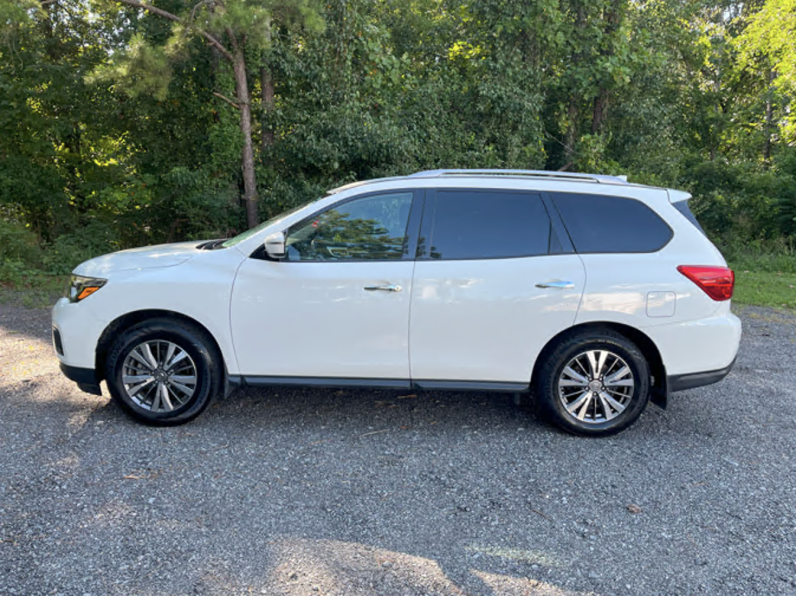 
								2020 NISSAN PATHFINDER S full									