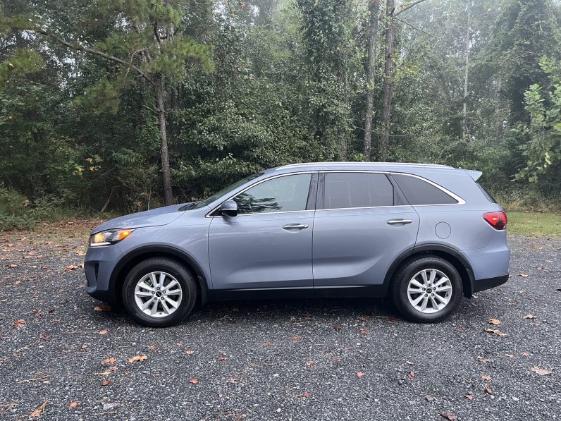 
								2020 Kia Sorento LX FWD 4D SUV full									