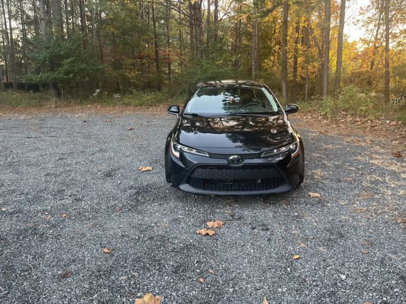 
								2020 Toyota Corolla LE FWD 4D full									