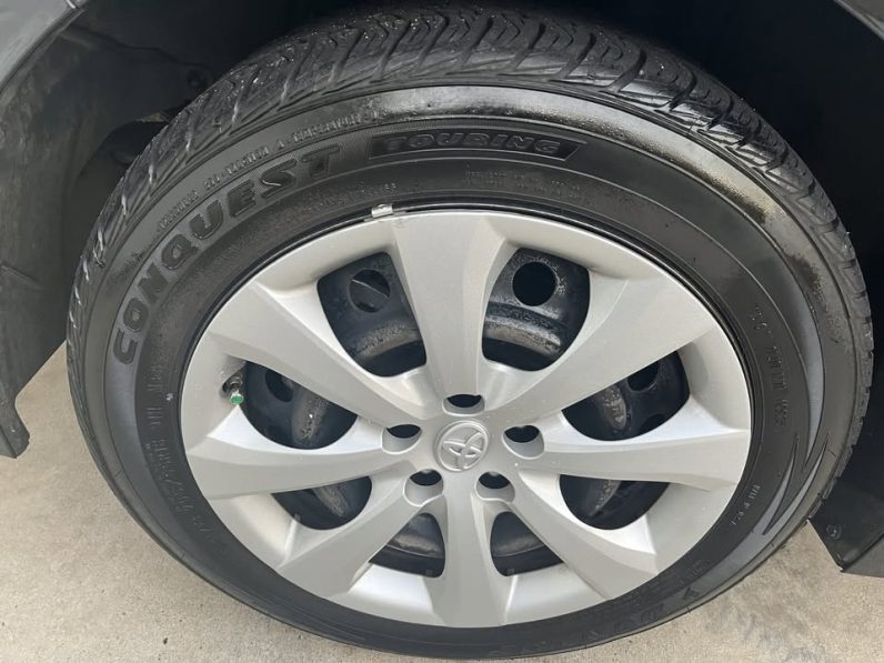 
								2020 Toyota Corolla LE FWD 4D full									