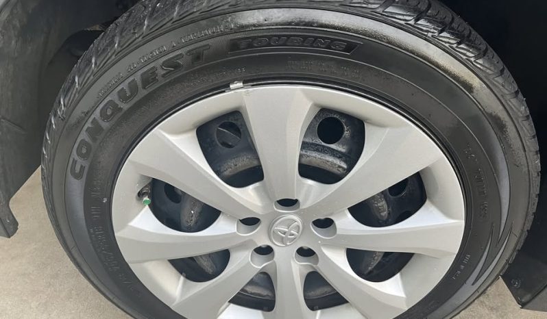 
								2020 Toyota Corolla LE FWD 4D full									