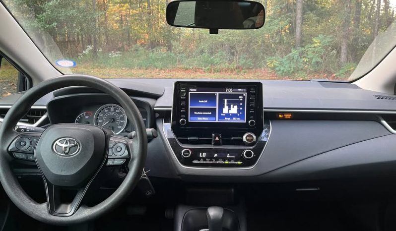 
								2020 Toyota Corolla LE FWD 4D full									