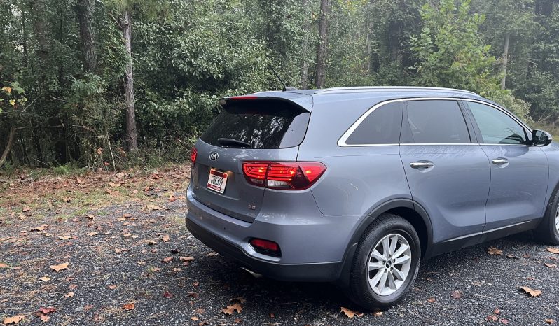 
								2020 Kia Sorento LX FWD 4D SUV full									