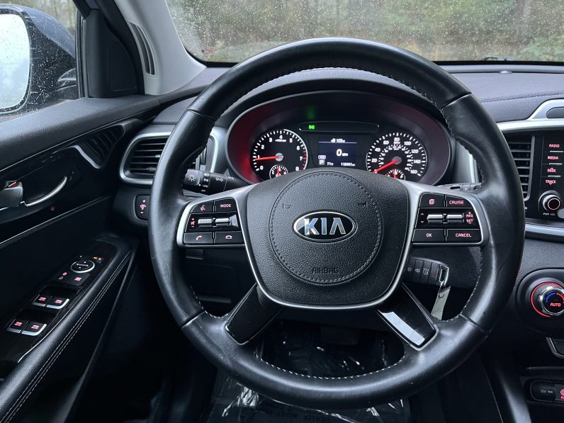 
								2020 Kia Sorento LX FWD 4D SUV full									