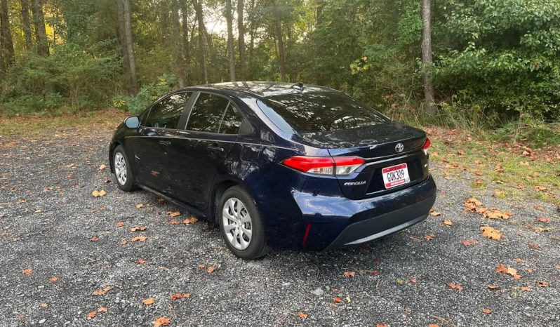 
								2020 Toyota Corolla LE FWD 4D full									