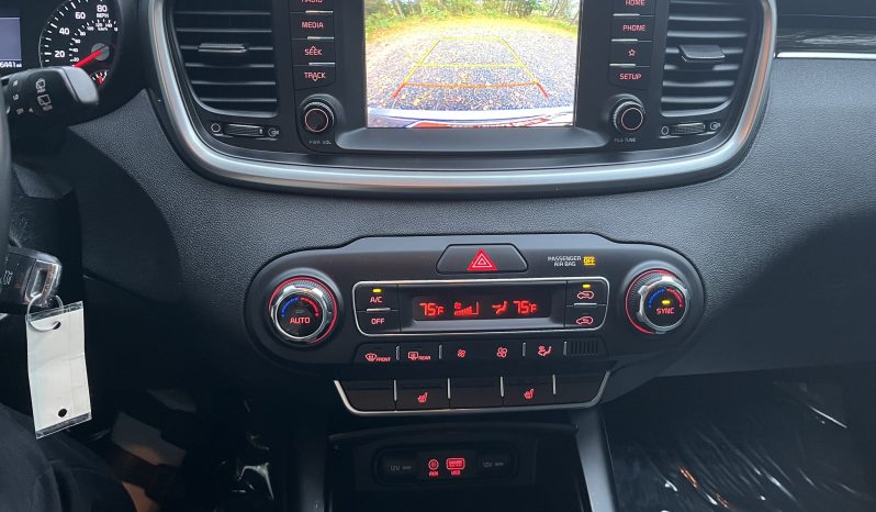 
								2020 Kia Sorento LX FWD 4D SUV full									