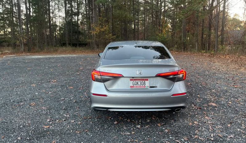 
								2022 Honda Civic Sport full									