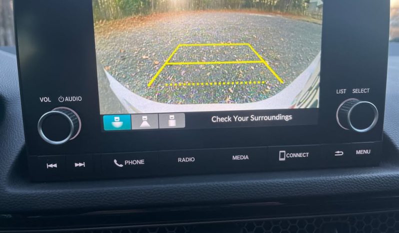 
								2022 Honda Civic Sport full									