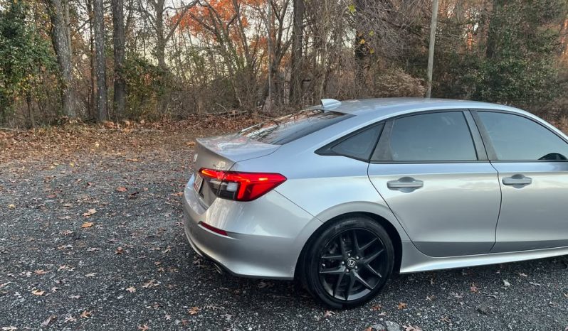 
								2022 Honda Civic Sport full									